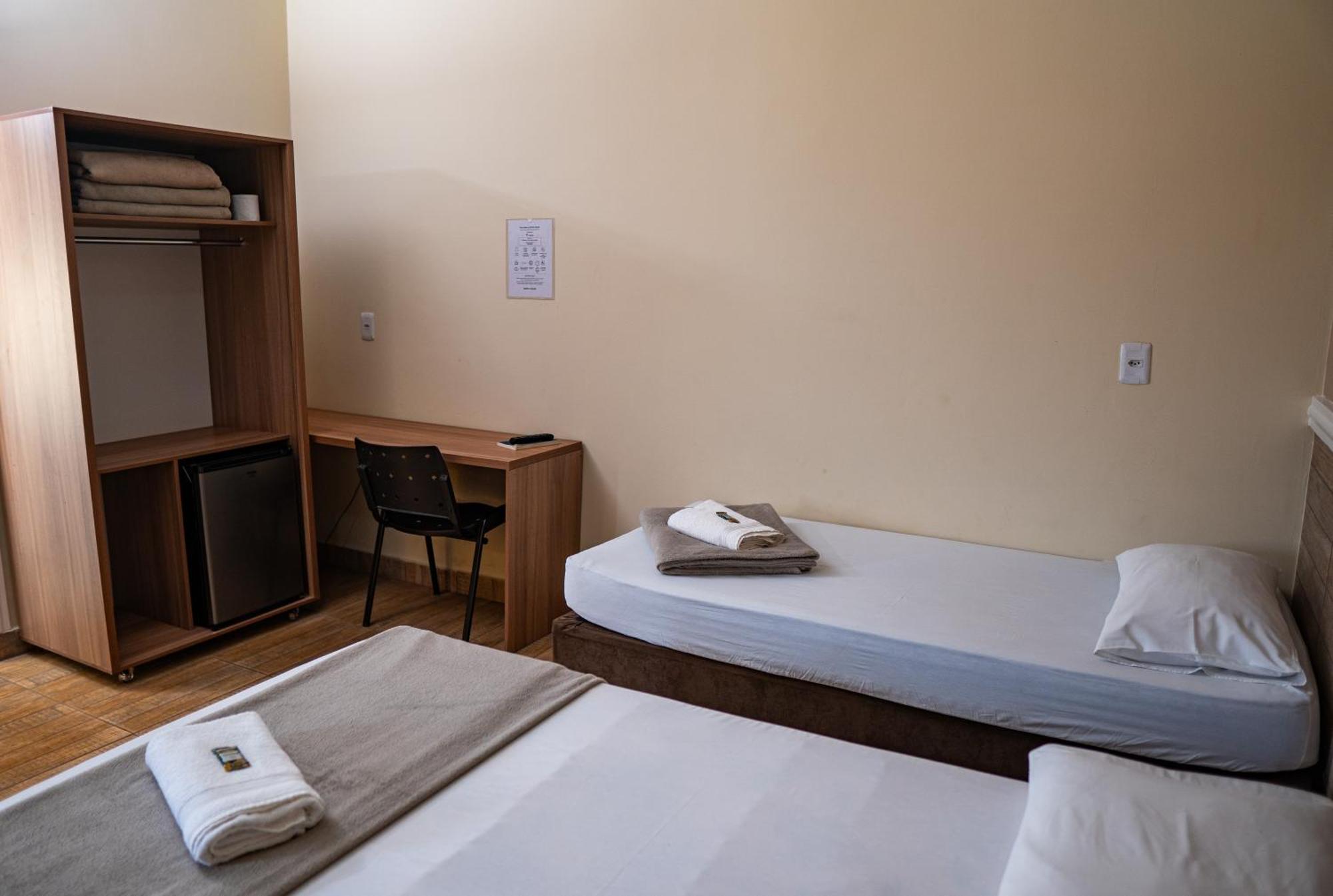 Hotel Nixon Proximo, Rodoviaria, Prefeitura E A Matriz Central Itaí Eksteriør bilde