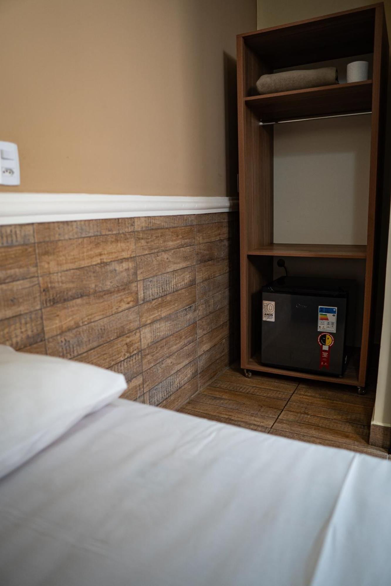 Hotel Nixon Proximo, Rodoviaria, Prefeitura E A Matriz Central Itaí Eksteriør bilde